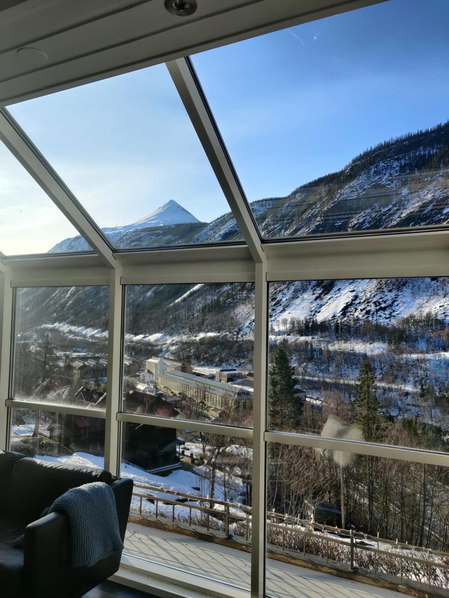 Fritt Beliggende Stor Enebolig Med Hoy Standard Rjukan